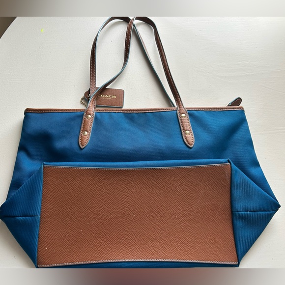 COACH - Vibrant Blue and Leather Tote Bag - Picture 4 of 6
